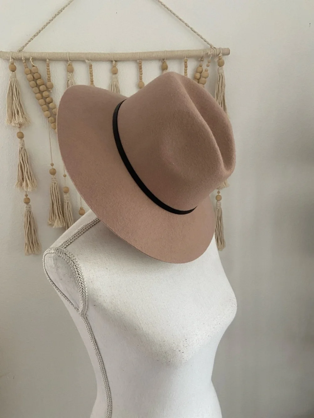Target wool felted hat fedora brown tan mauve rancher hat vegan leather belt OS